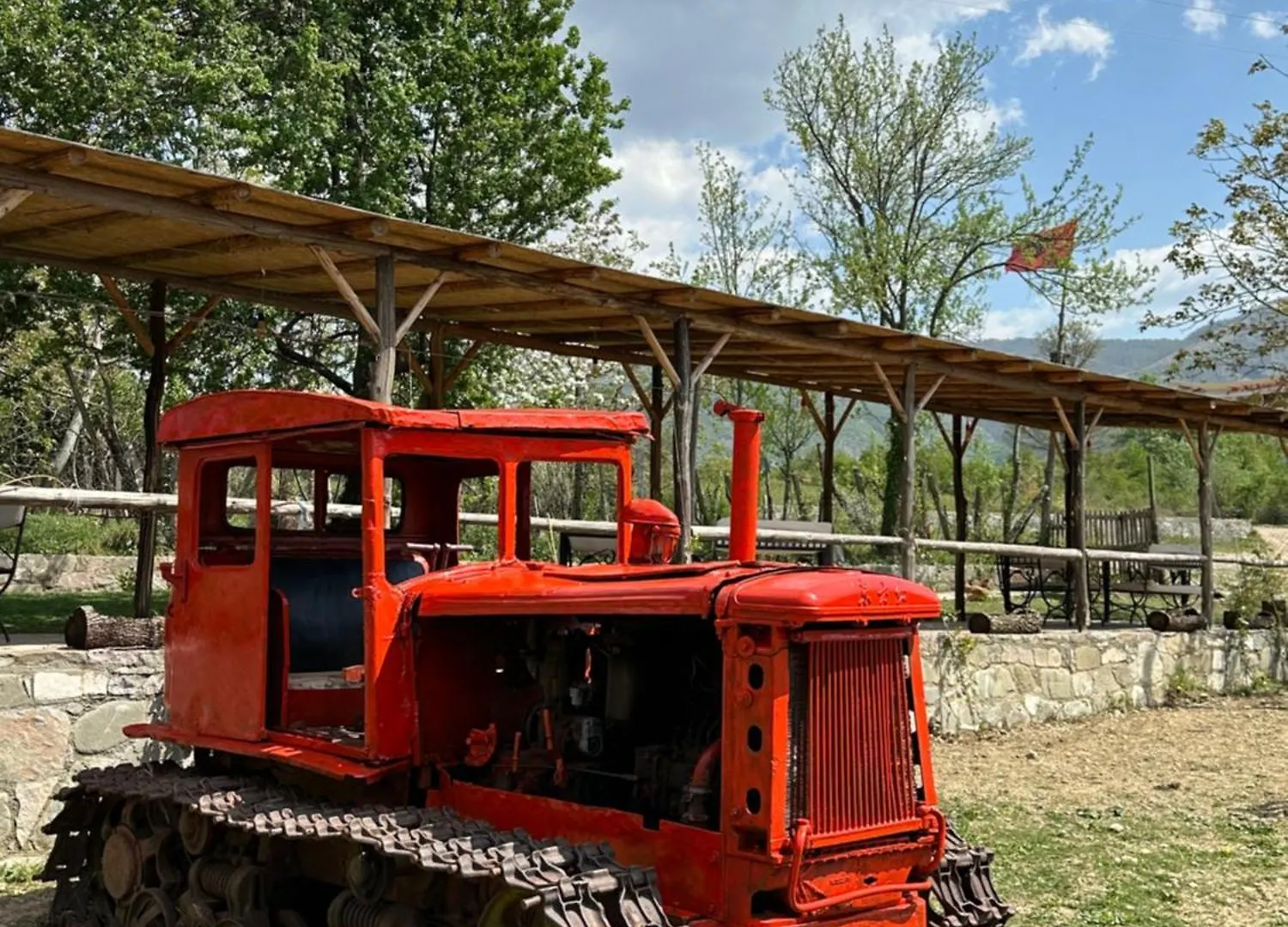 Vila Disha Tirana